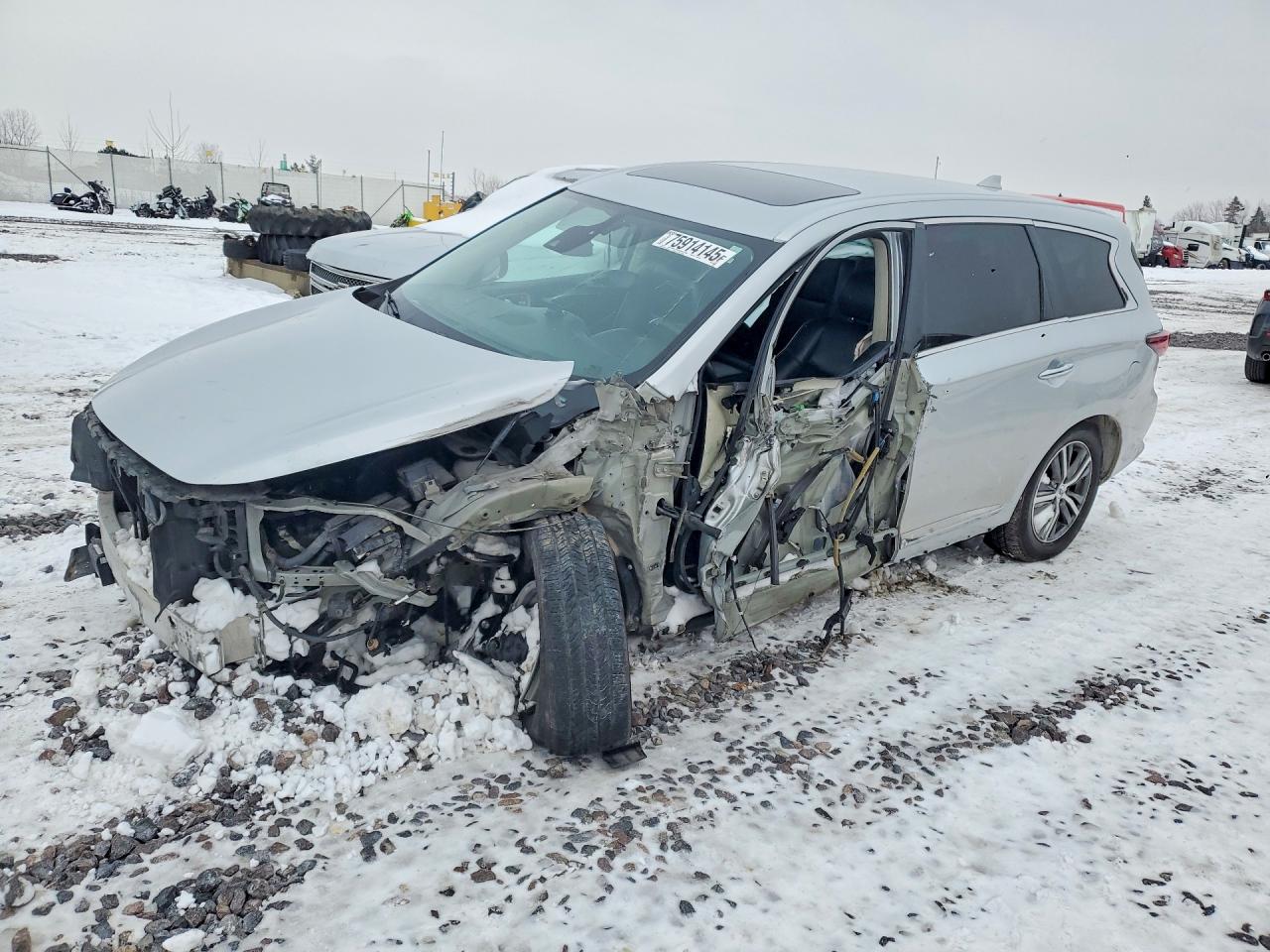 Salvage INFINITI Qx Image