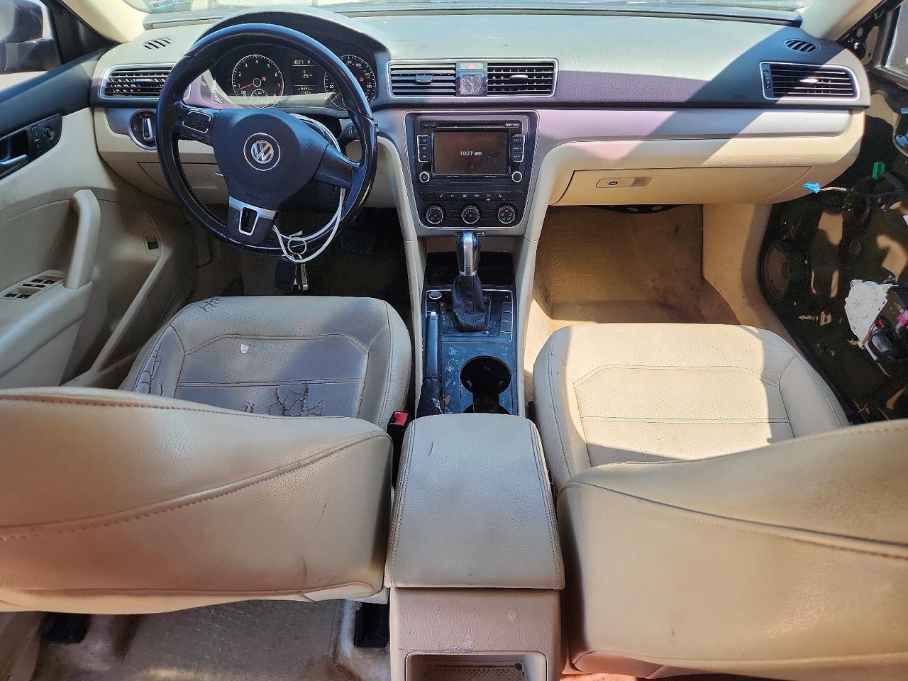 Volkswagen Passat S