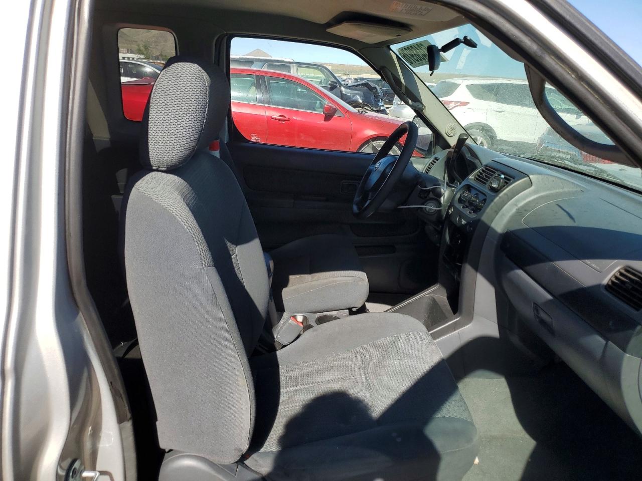 Nissan Frontier King Cab Xe