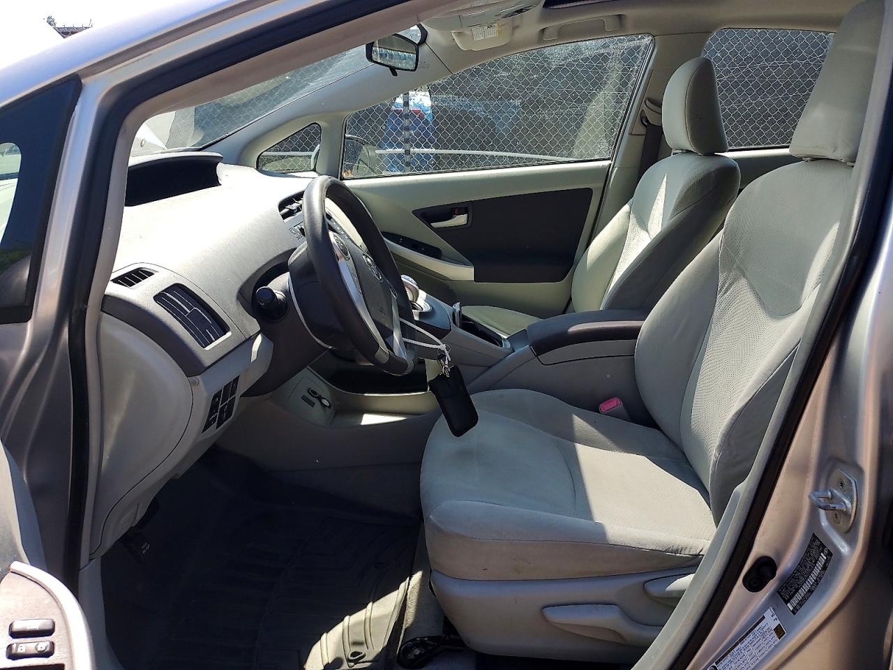 Toyota Prius Three