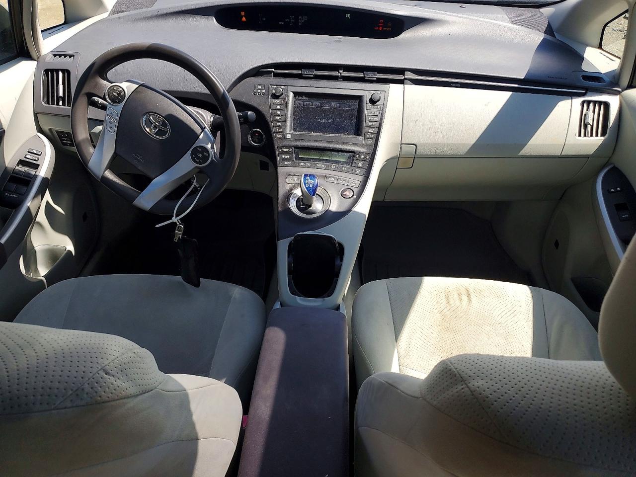 Toyota Prius Three