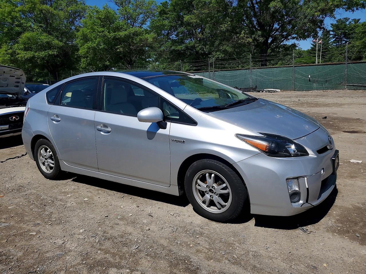 Toyota Prius Three