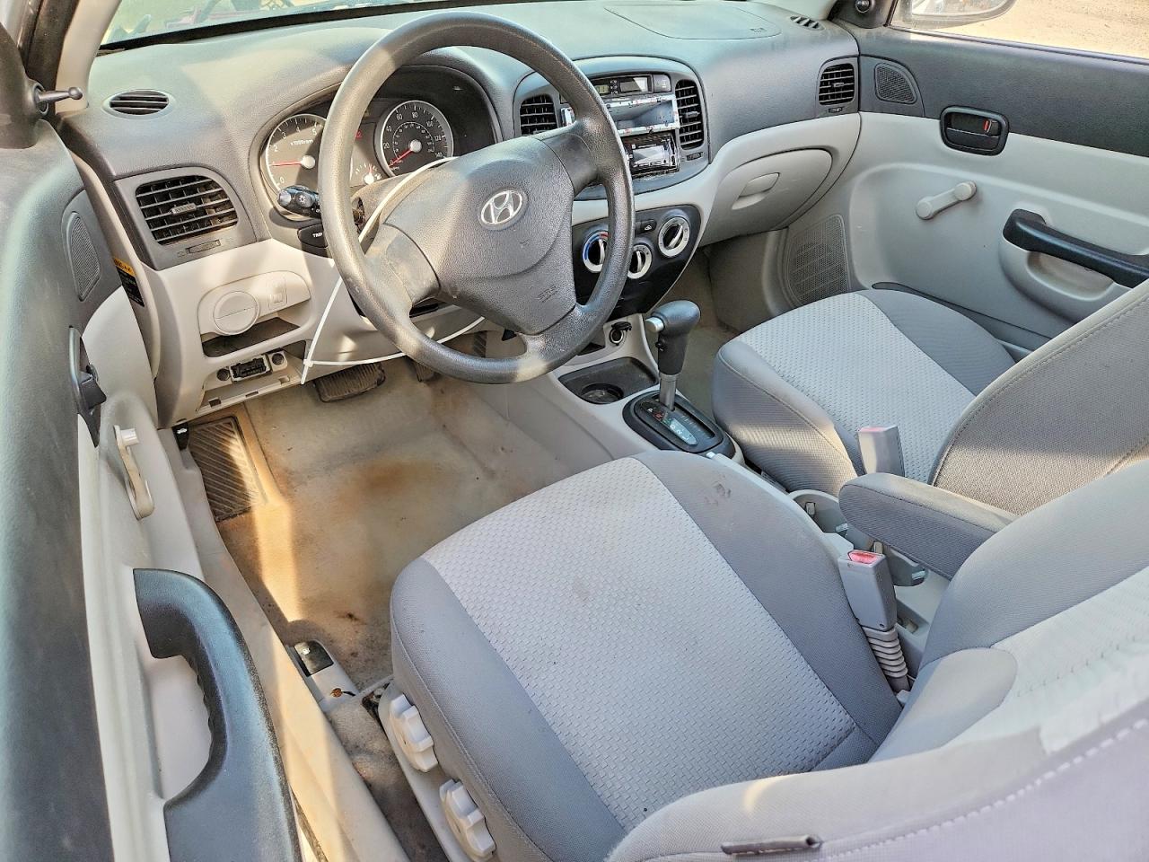 Hyundai ACCENT Gs