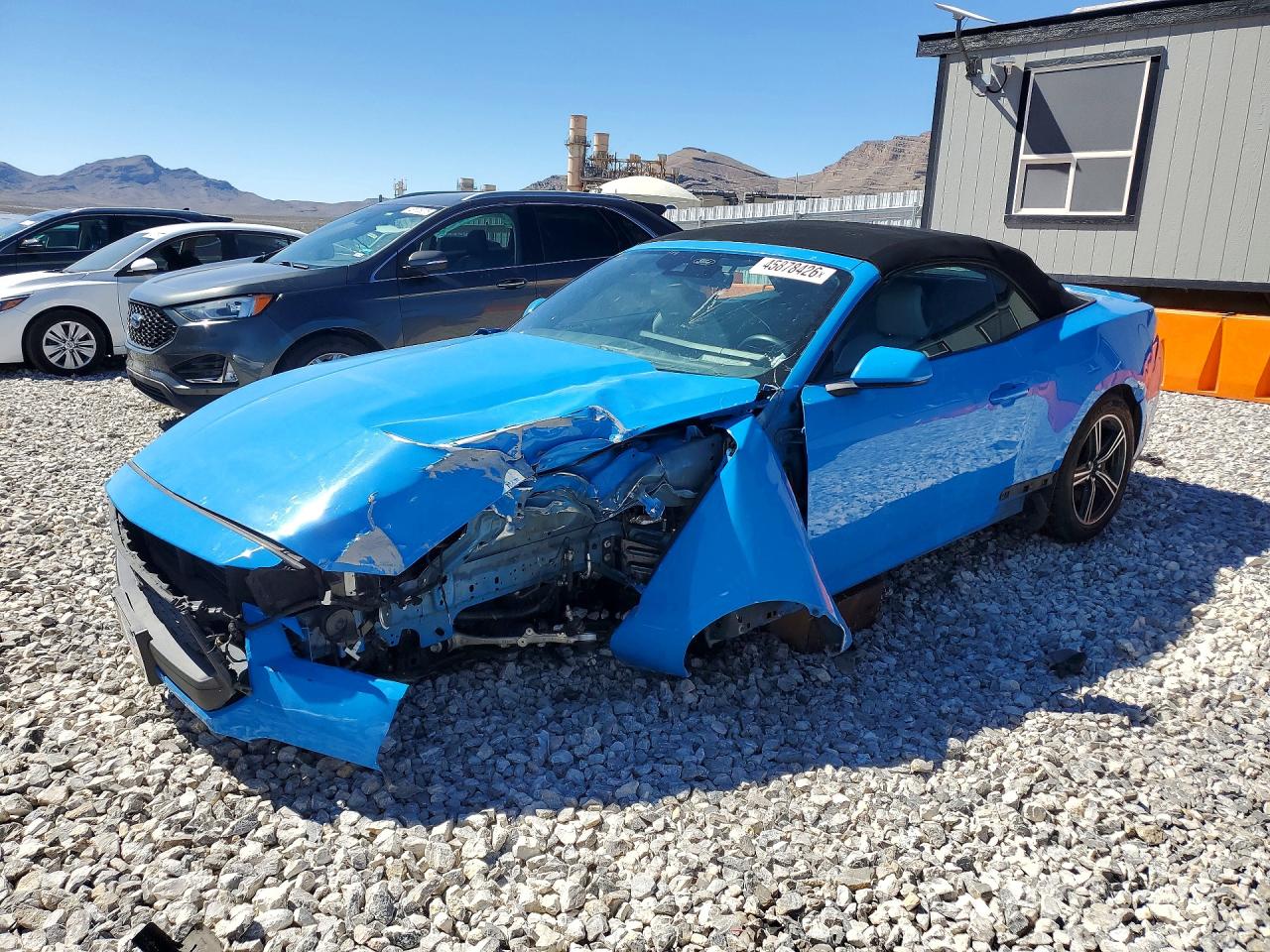 Salvage Ford Mustang Image