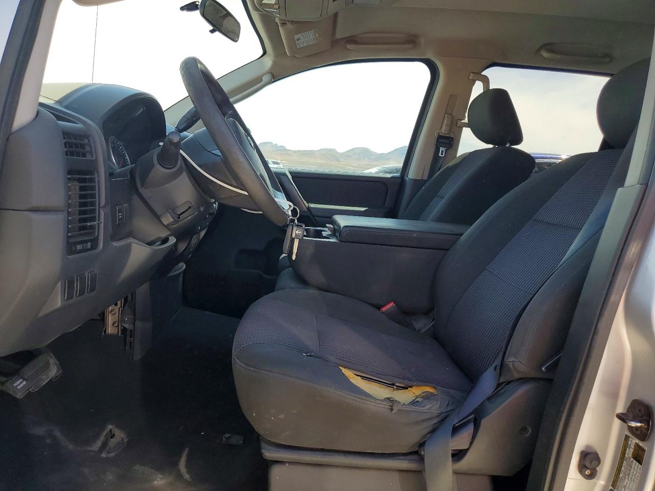 Nissan Titan Xe