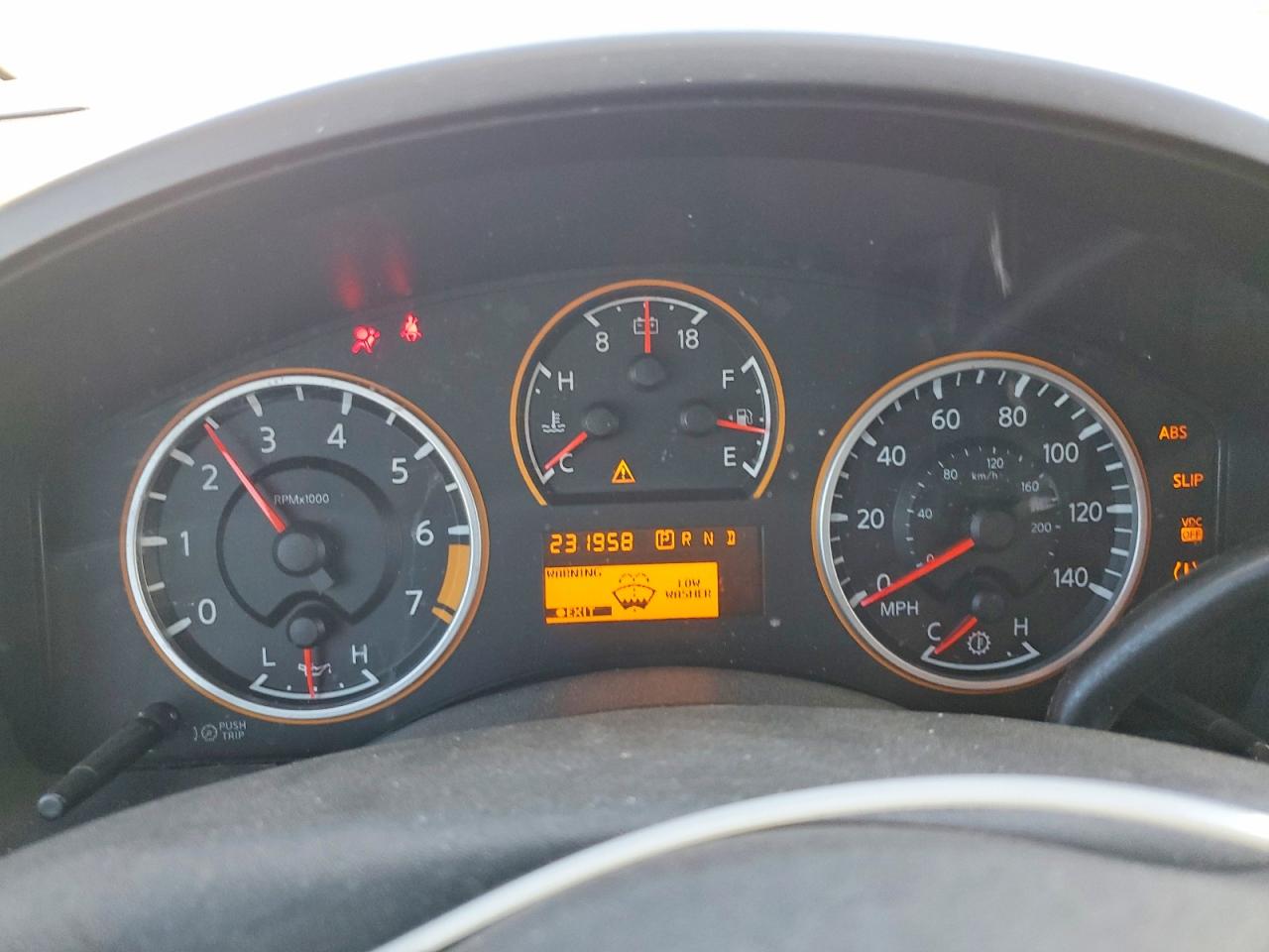 Nissan Titan Xe