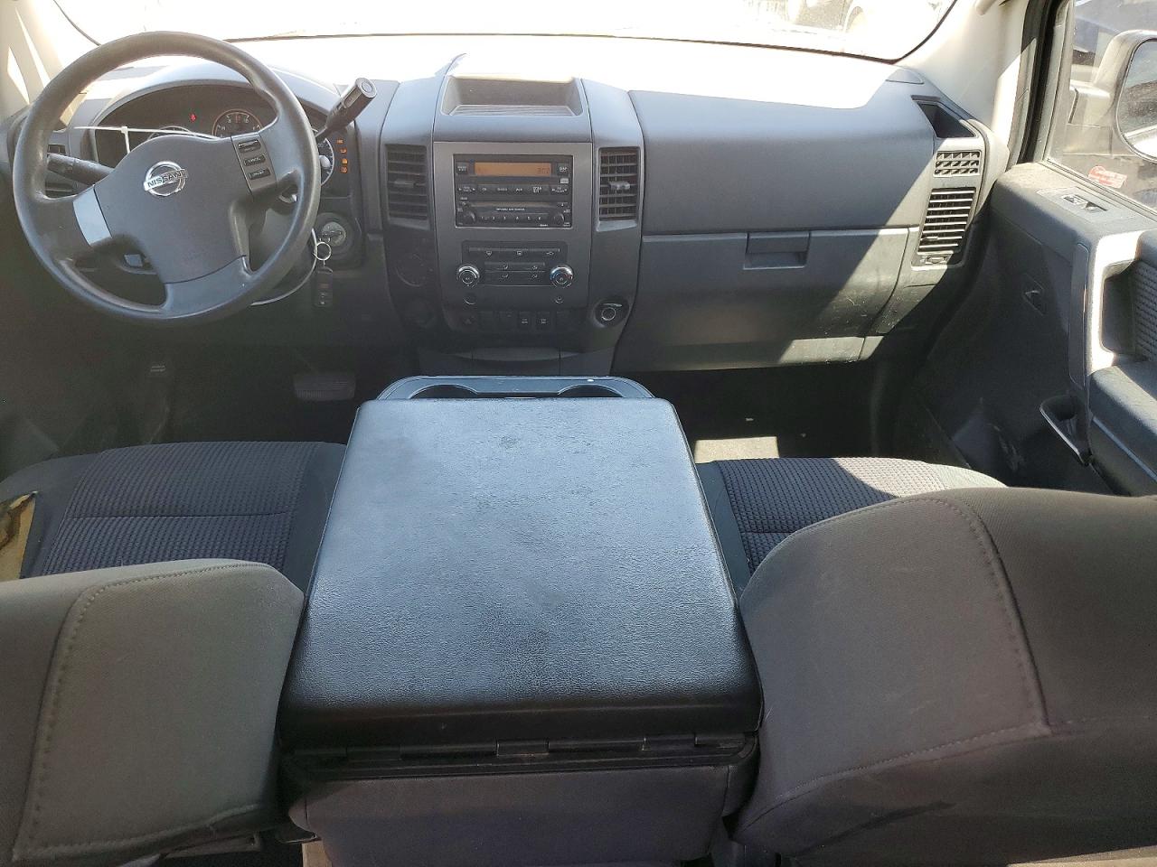 Nissan Titan Xe