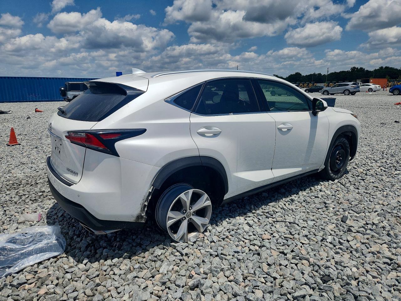 Lexus NX Base