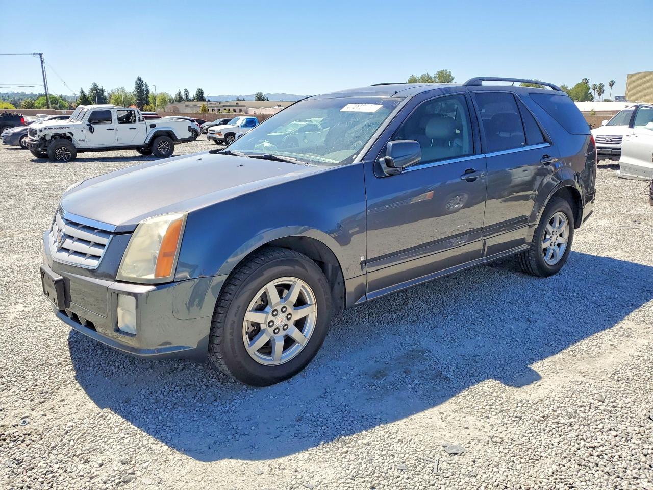 Salvage Cadillac SRX Image