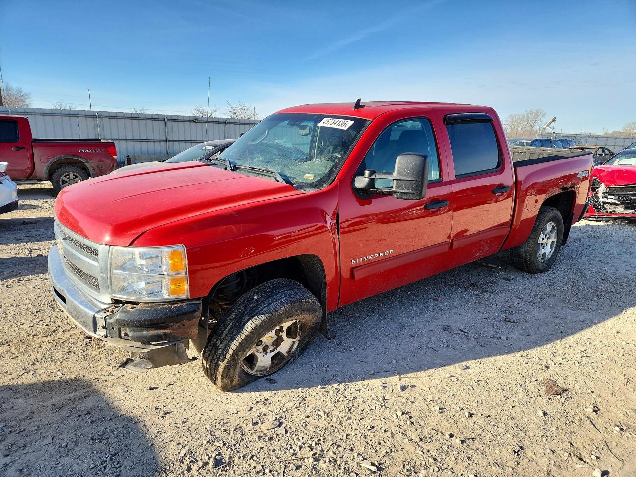 Salvage Chevrolet Silverado Image