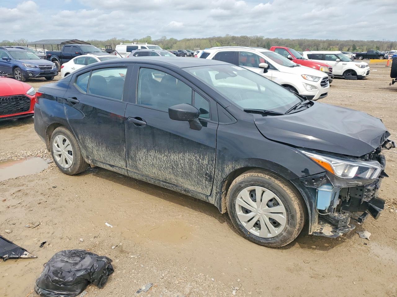 Nissan Versa S
