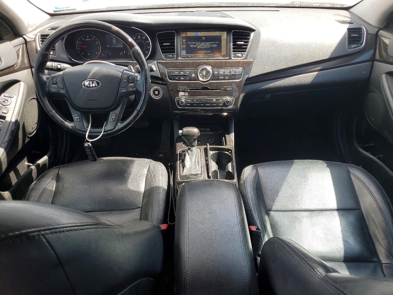 Kia Cadenza Premium