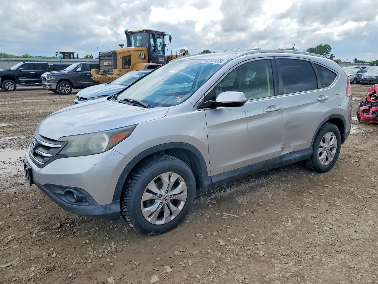 Salvage Honda Crv Image