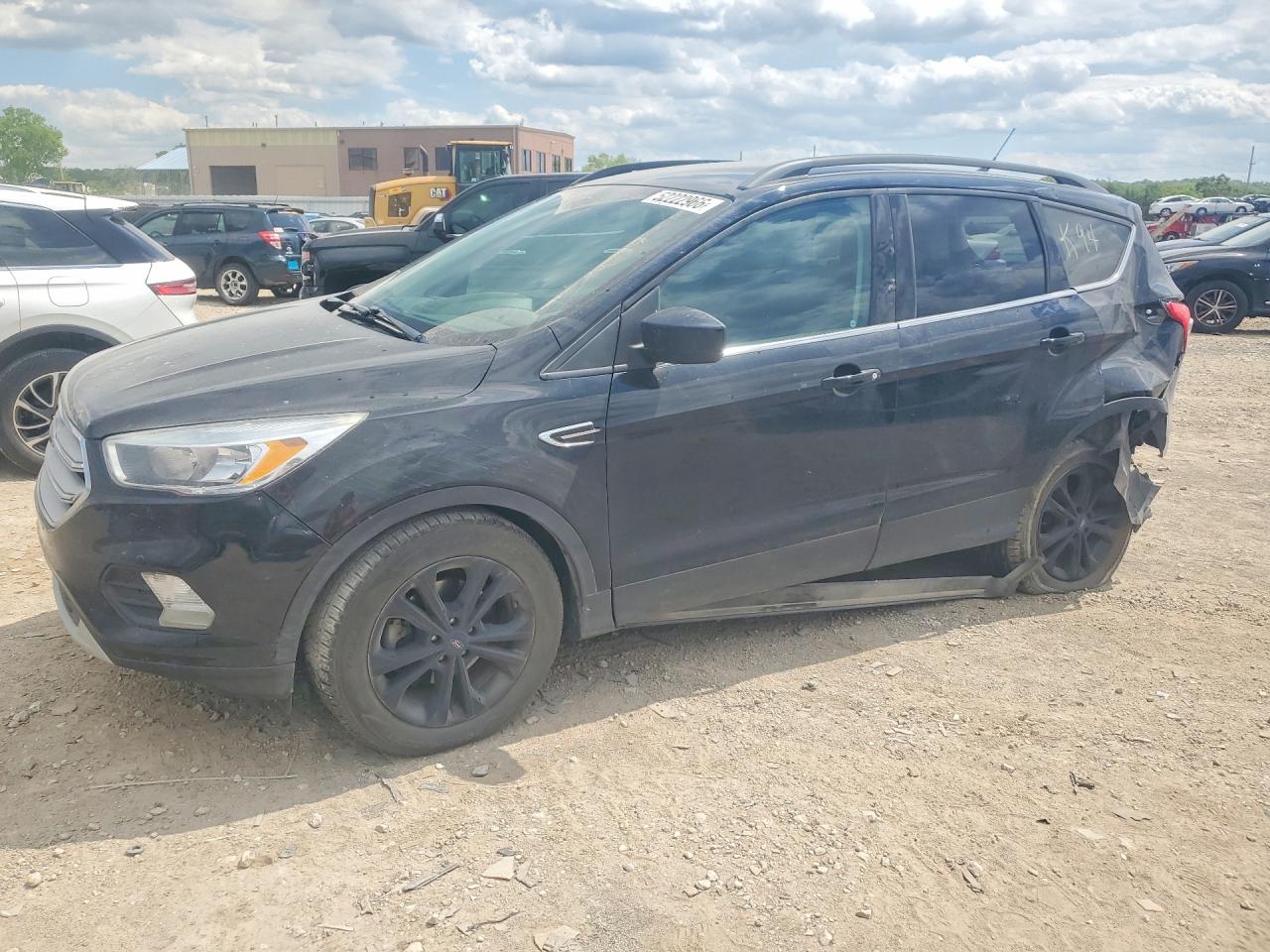 Salvage Ford Escape Image