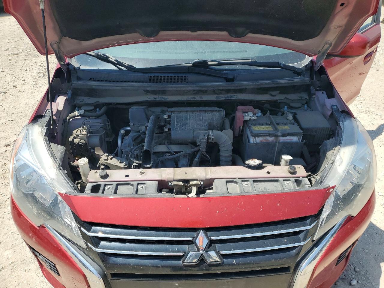 Mitsubishi Mirage Es