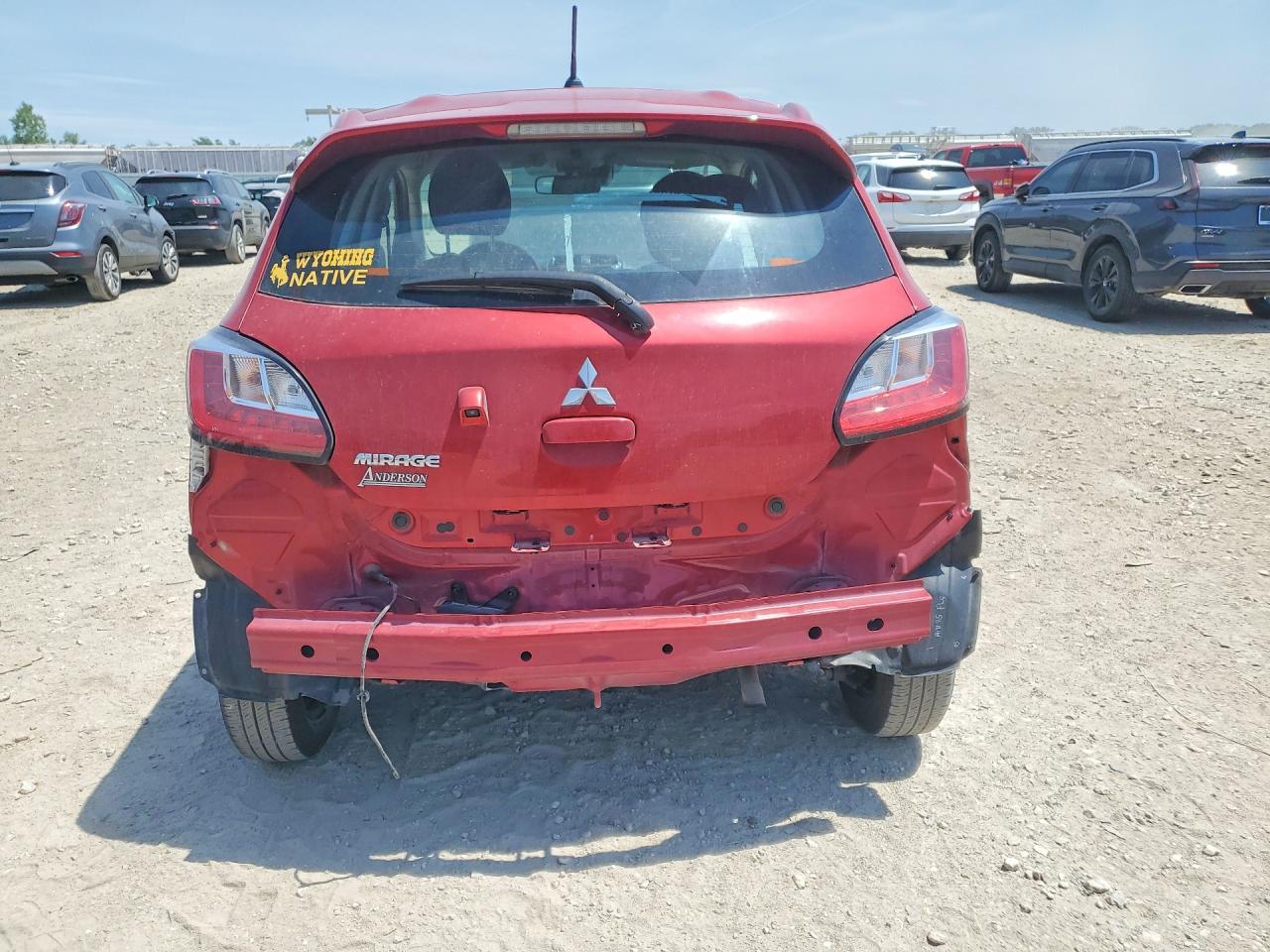 Mitsubishi Mirage Es