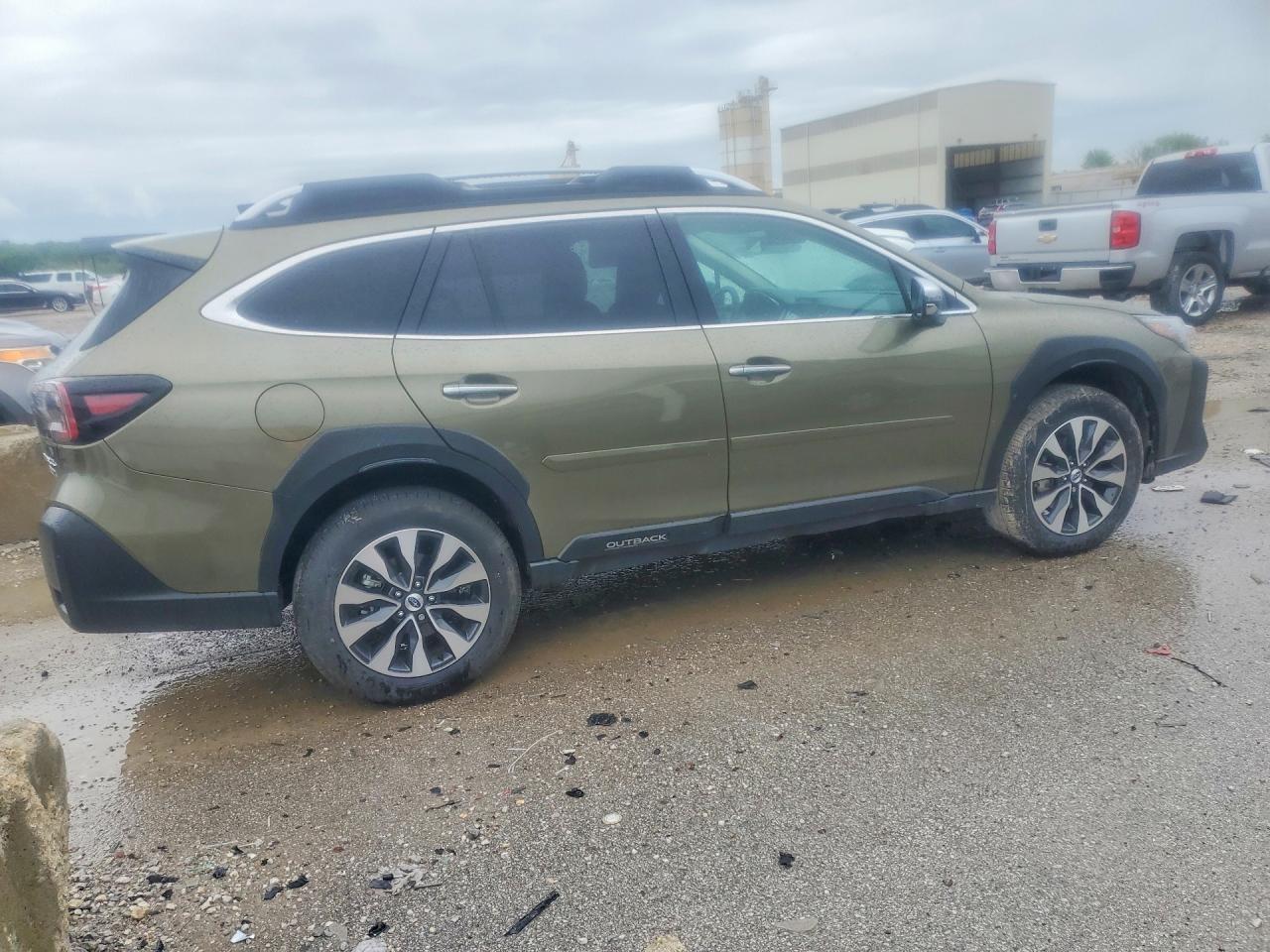 Subaru Outback Touring