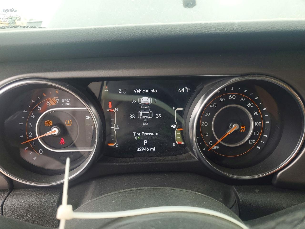 Jeep Wrangler Sport