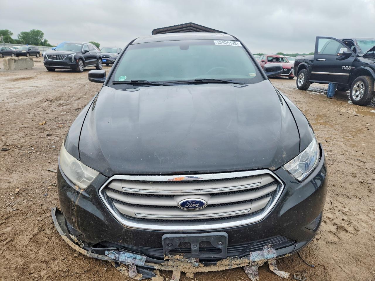Ford Taurus Sel