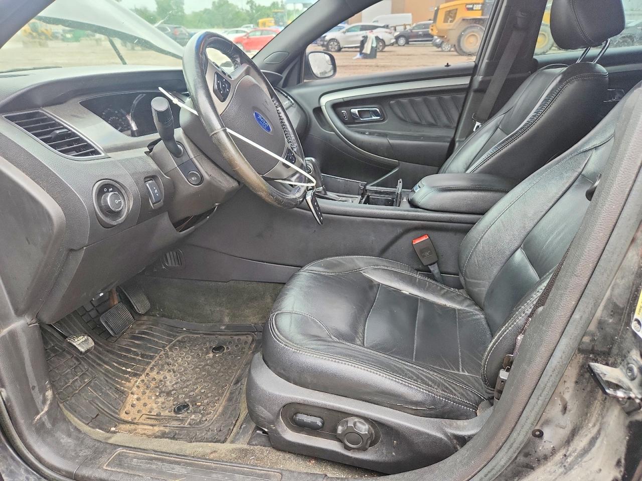 Ford Taurus Sel