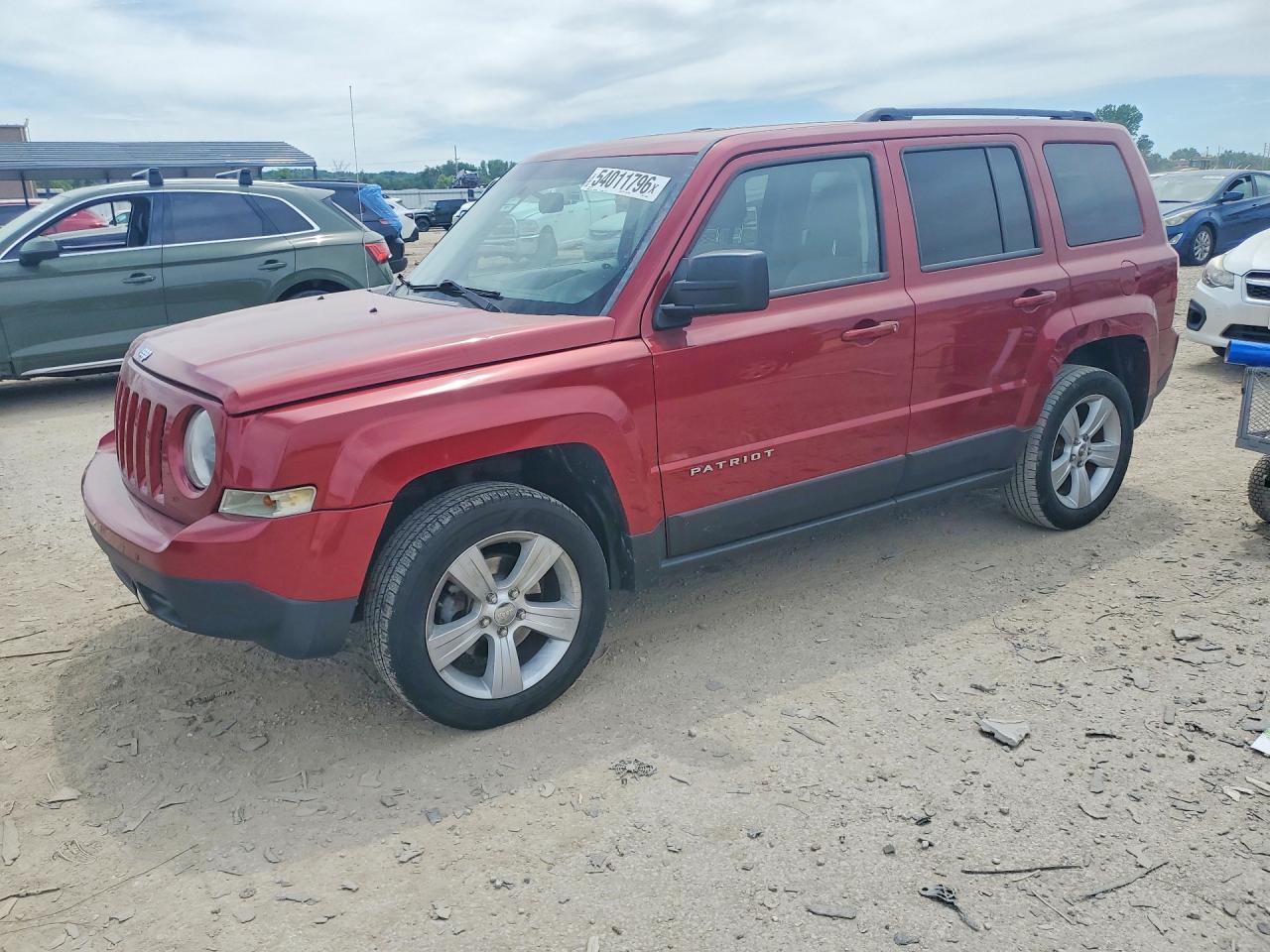 Salvage Jeep Patriot Image