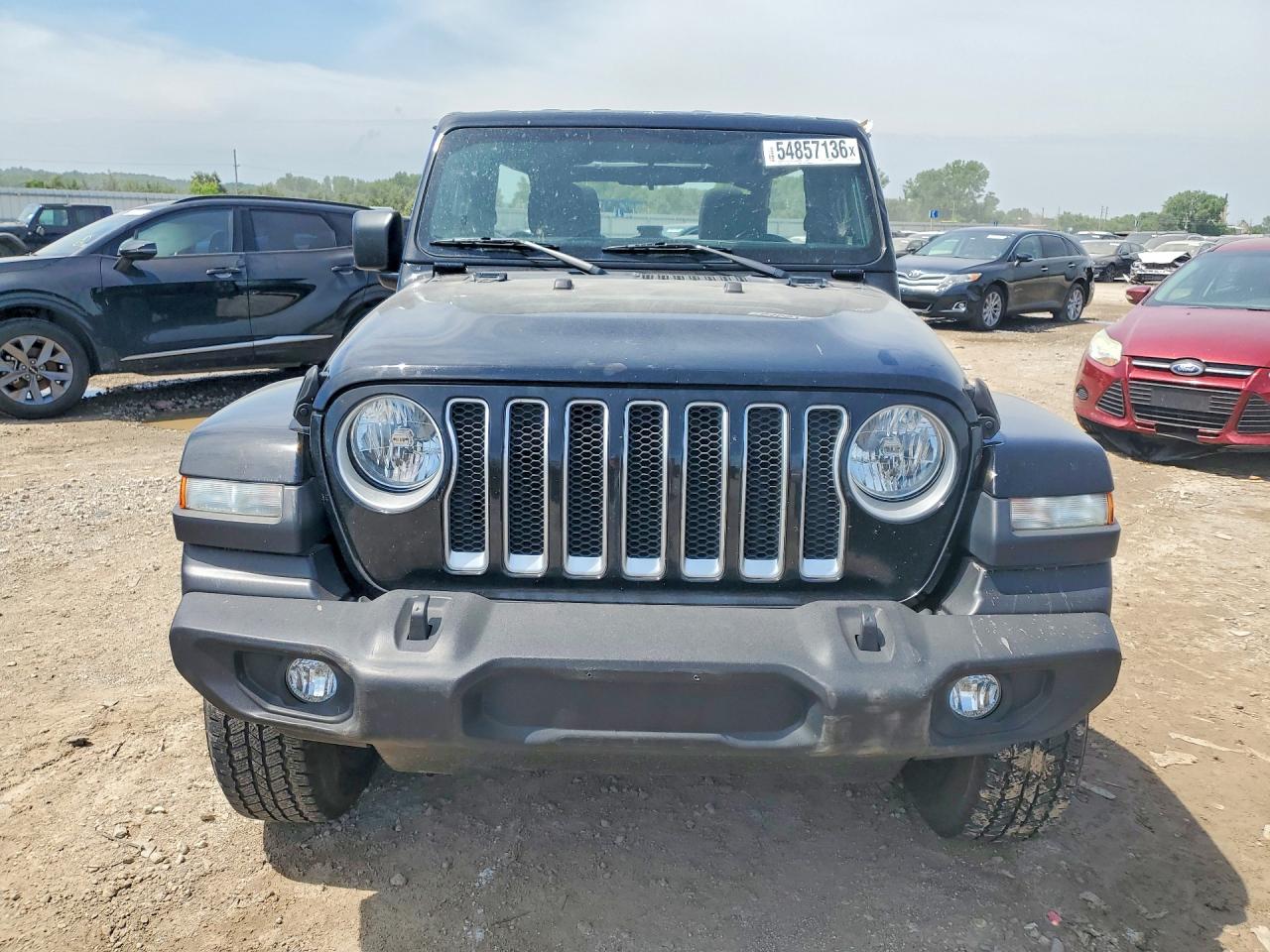 Jeep Wrangler Sahara