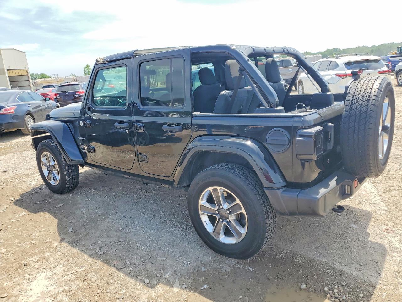 Jeep Wrangler Sahara