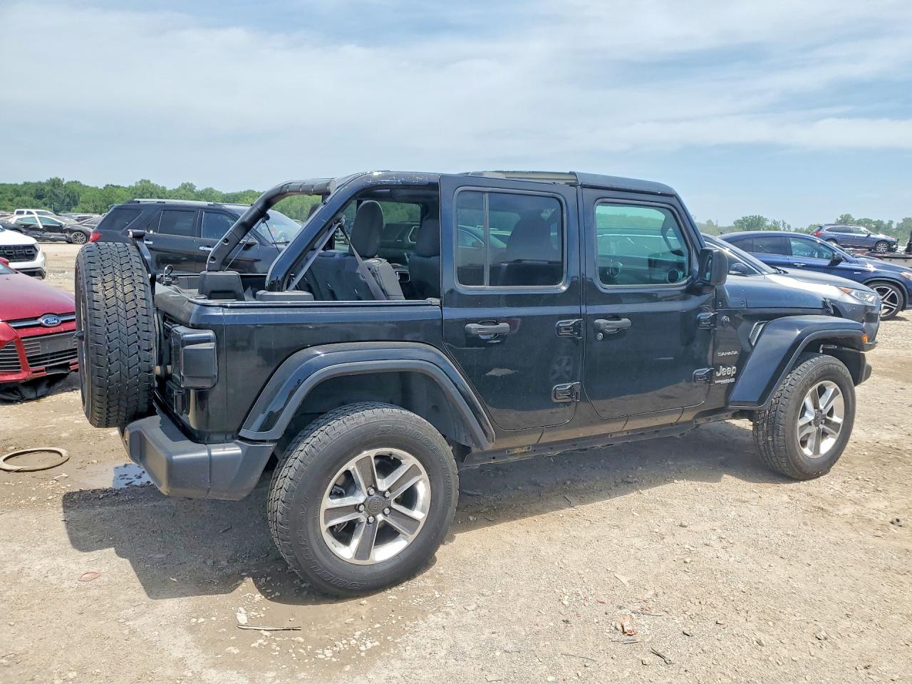 Jeep Wrangler Sahara