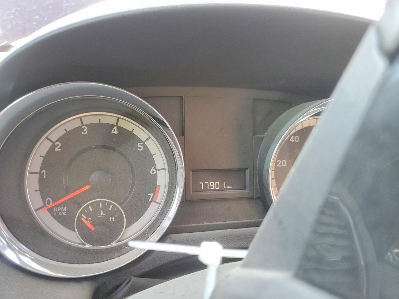 Dodge Caravan Sxt