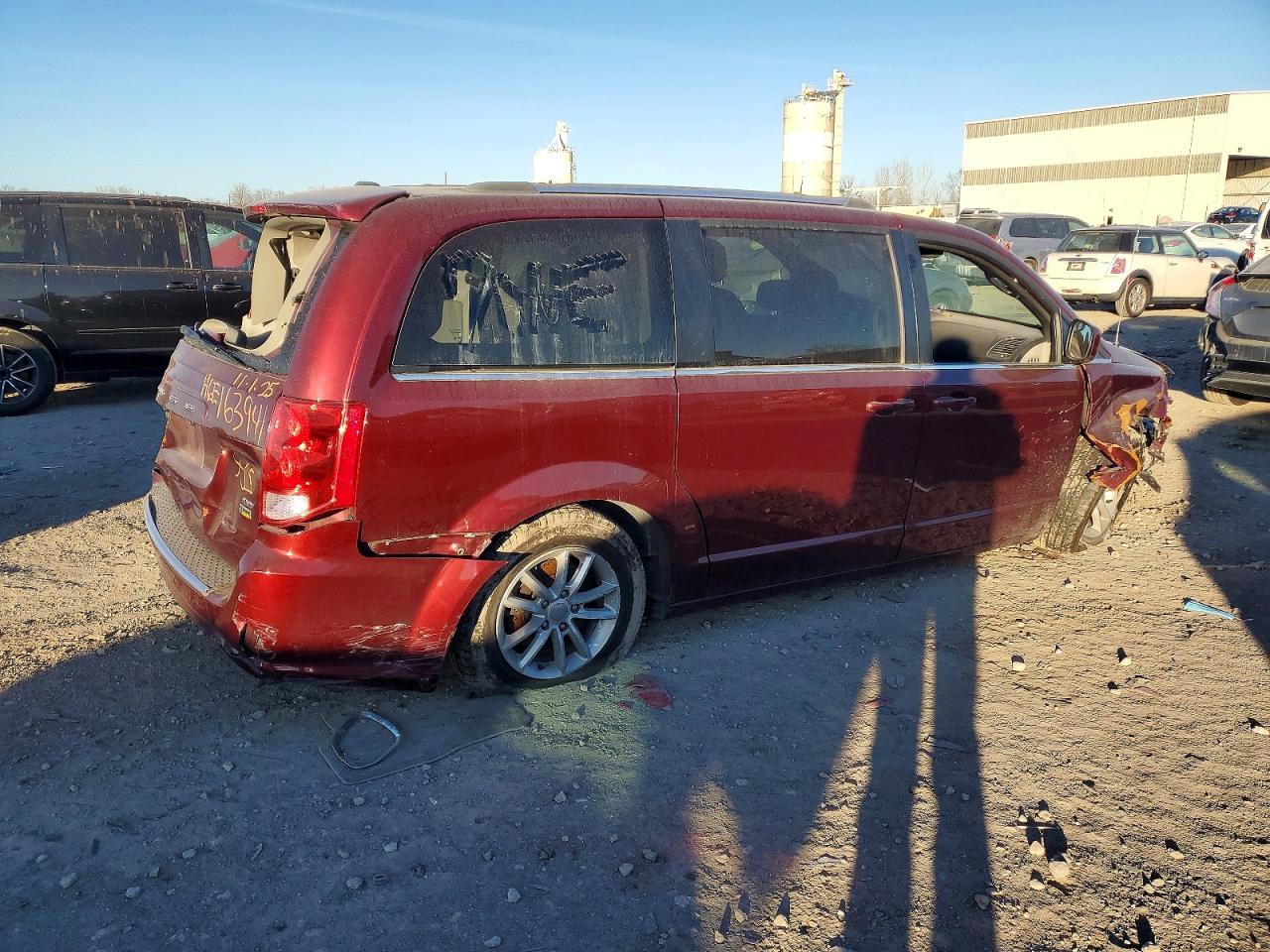 Dodge Caravan Sxt