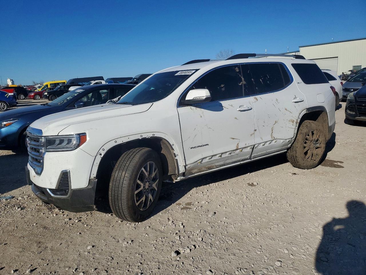 Salvage GMC Acadia Image