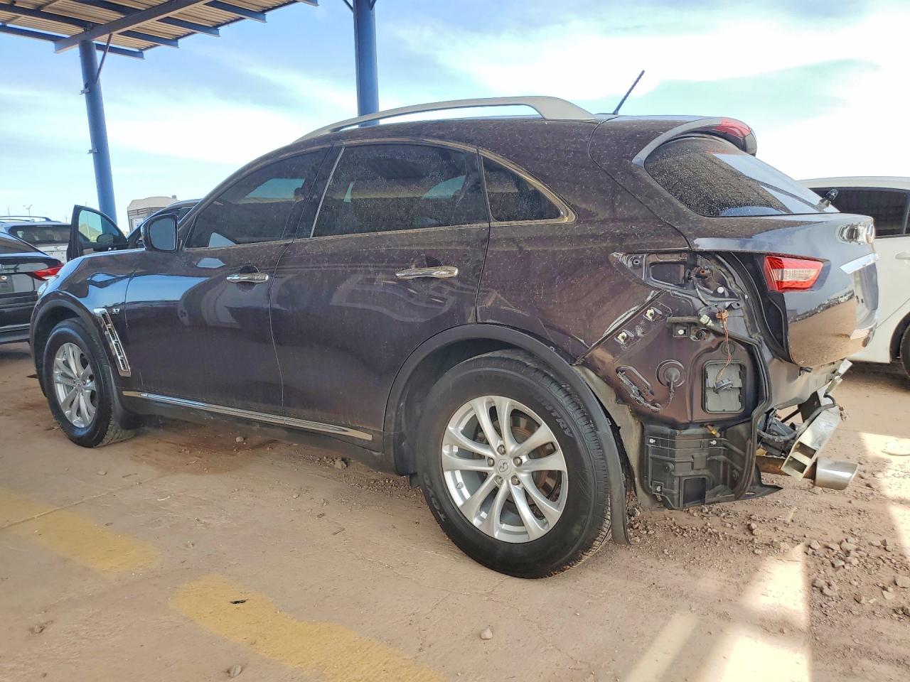 INFINITI Qx