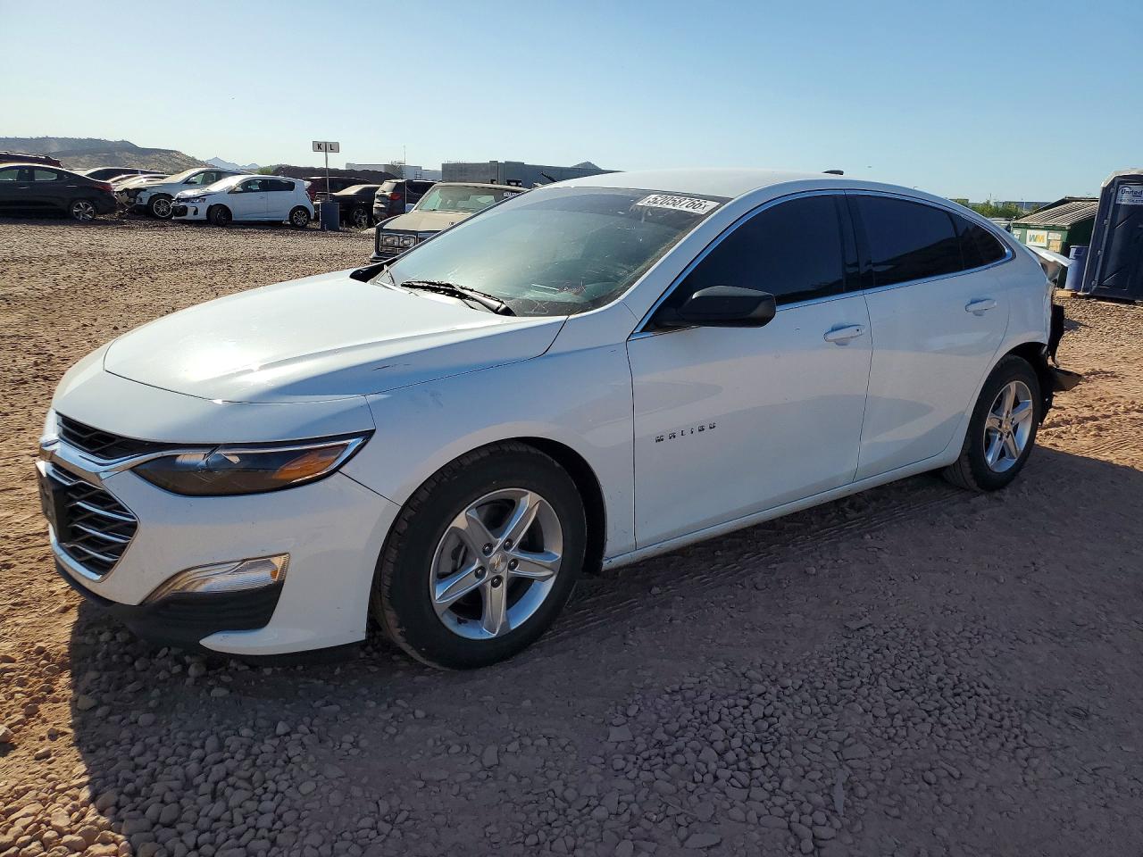Salvage Chevrolet Malibu Image