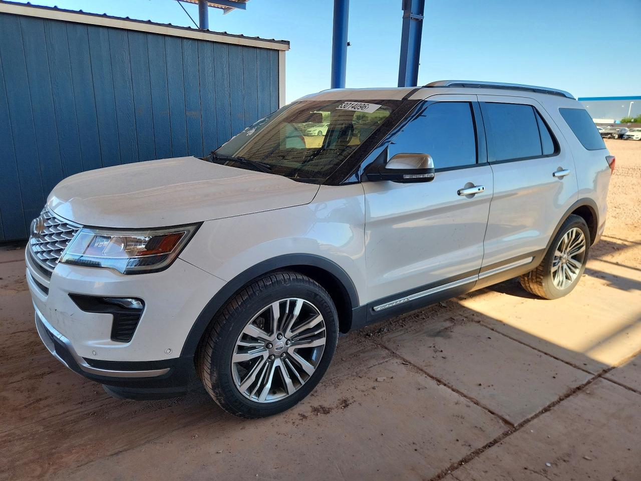 Salvage Ford Explorer Image
