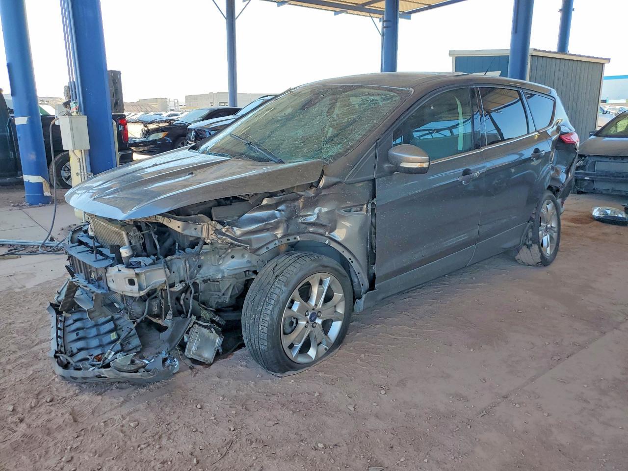 Salvage Ford Escape Image