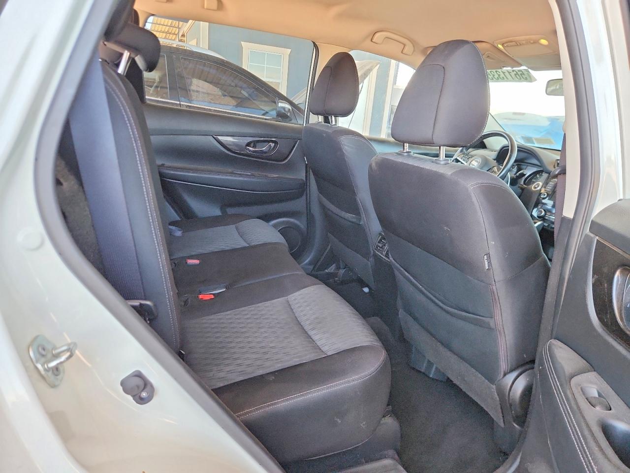 Nissan Rogue Sv
