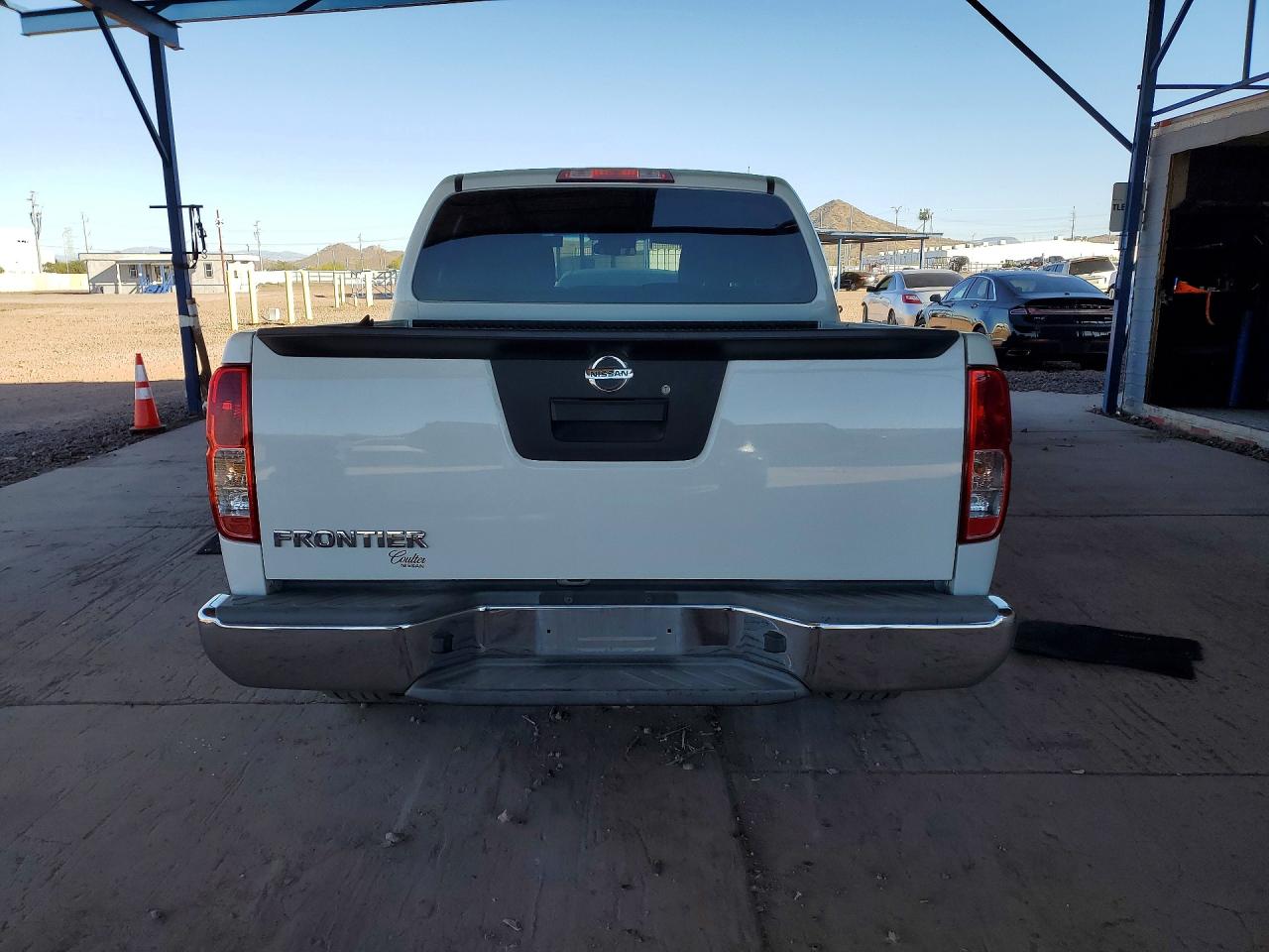 Nissan Frontier S