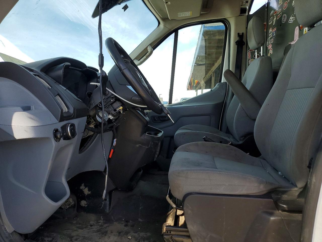 Ford Transit T-250