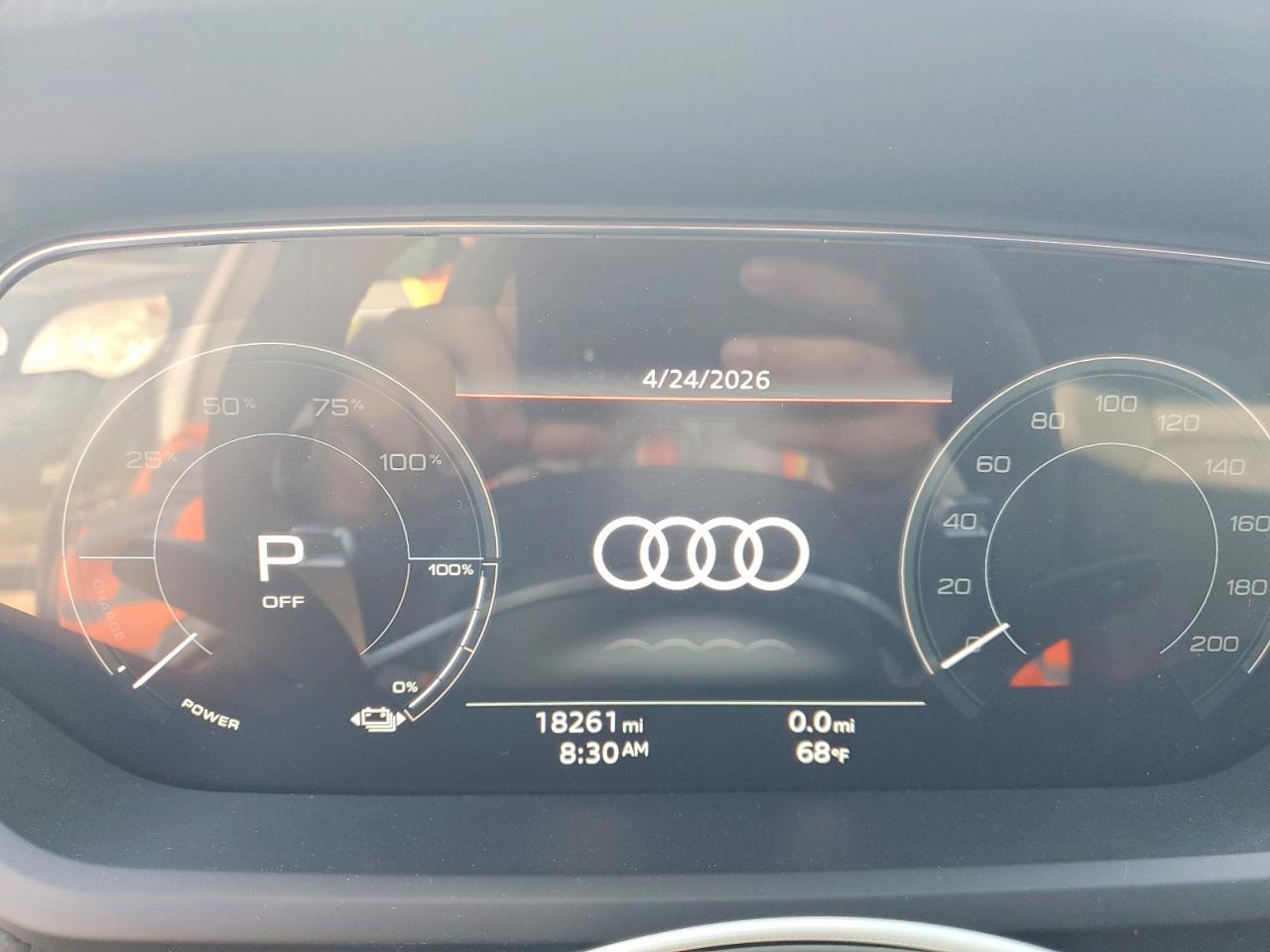 Audi e-tron Premium Plus