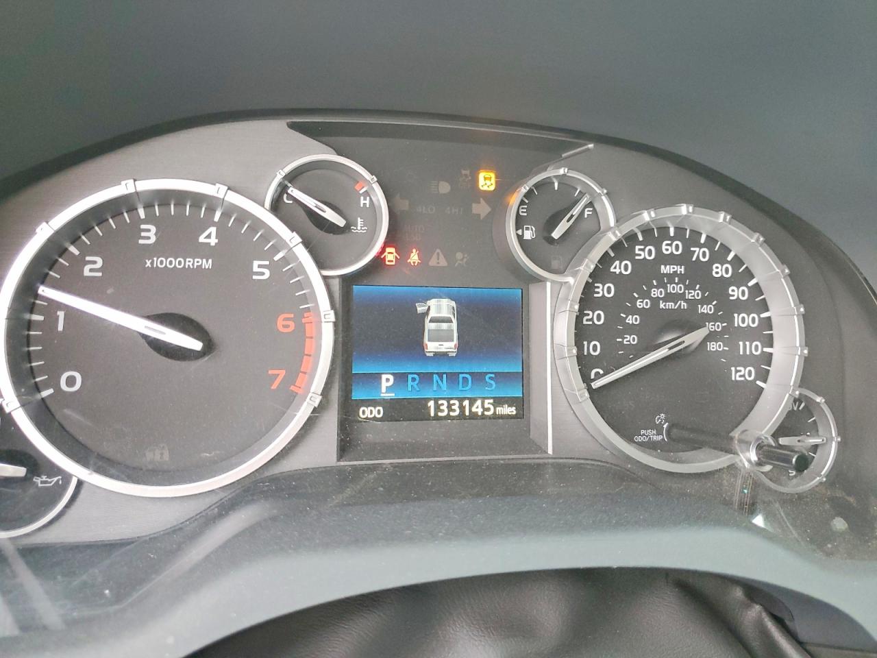 Toyota Tundra Crewmax Sr5