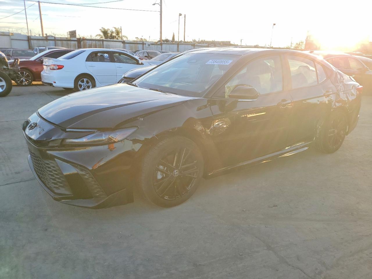 Salvage Toyota Camry Image