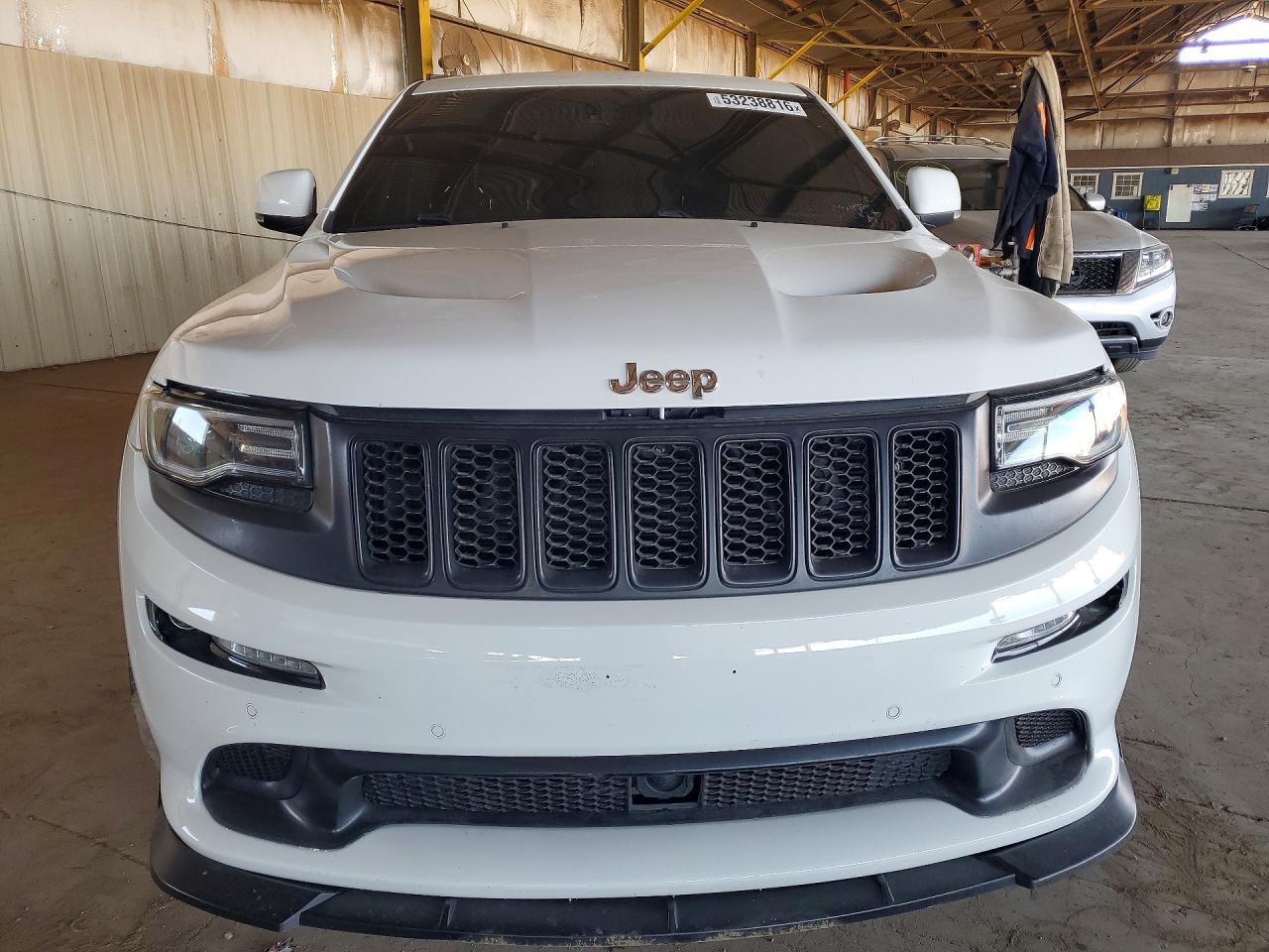 Jeep Cherokee Srt-8