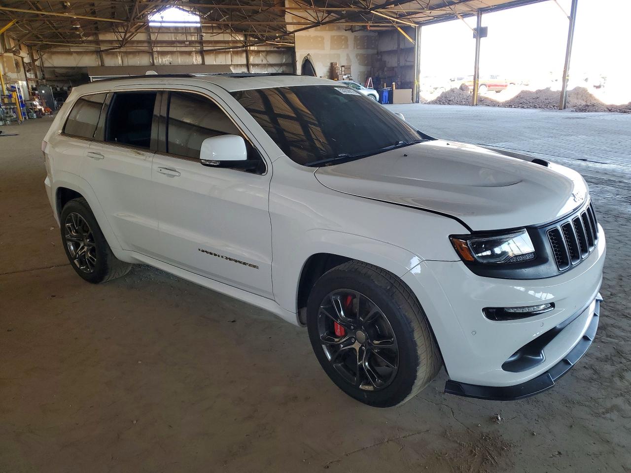 Jeep Cherokee Srt-8