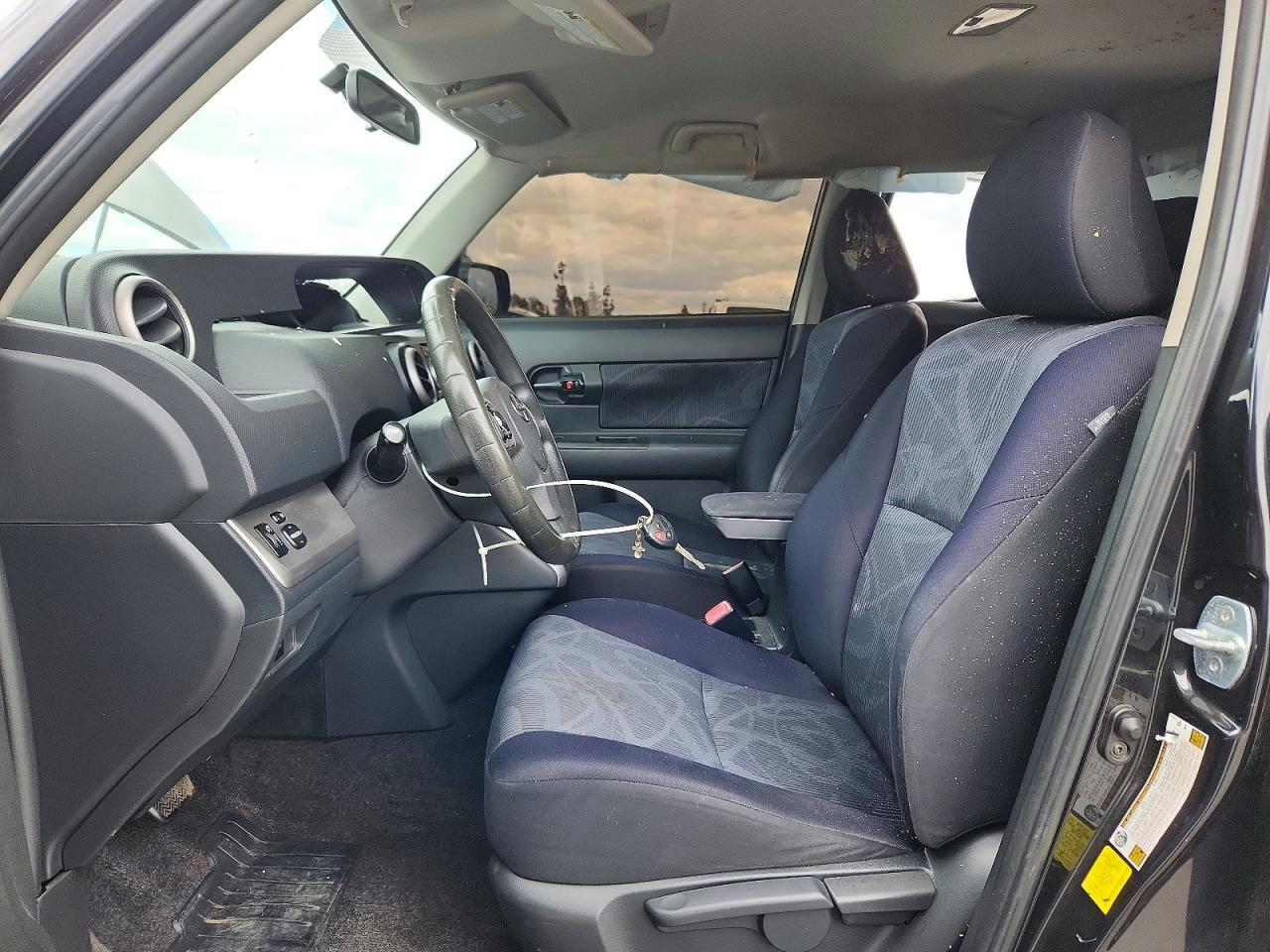 Scion xB Base