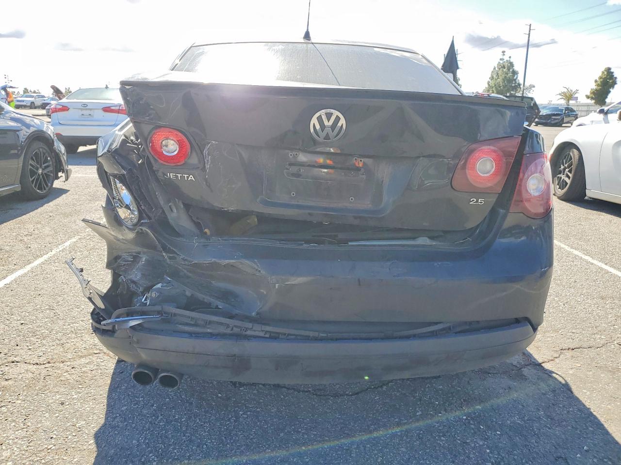 Volkswagen Jetta Limited