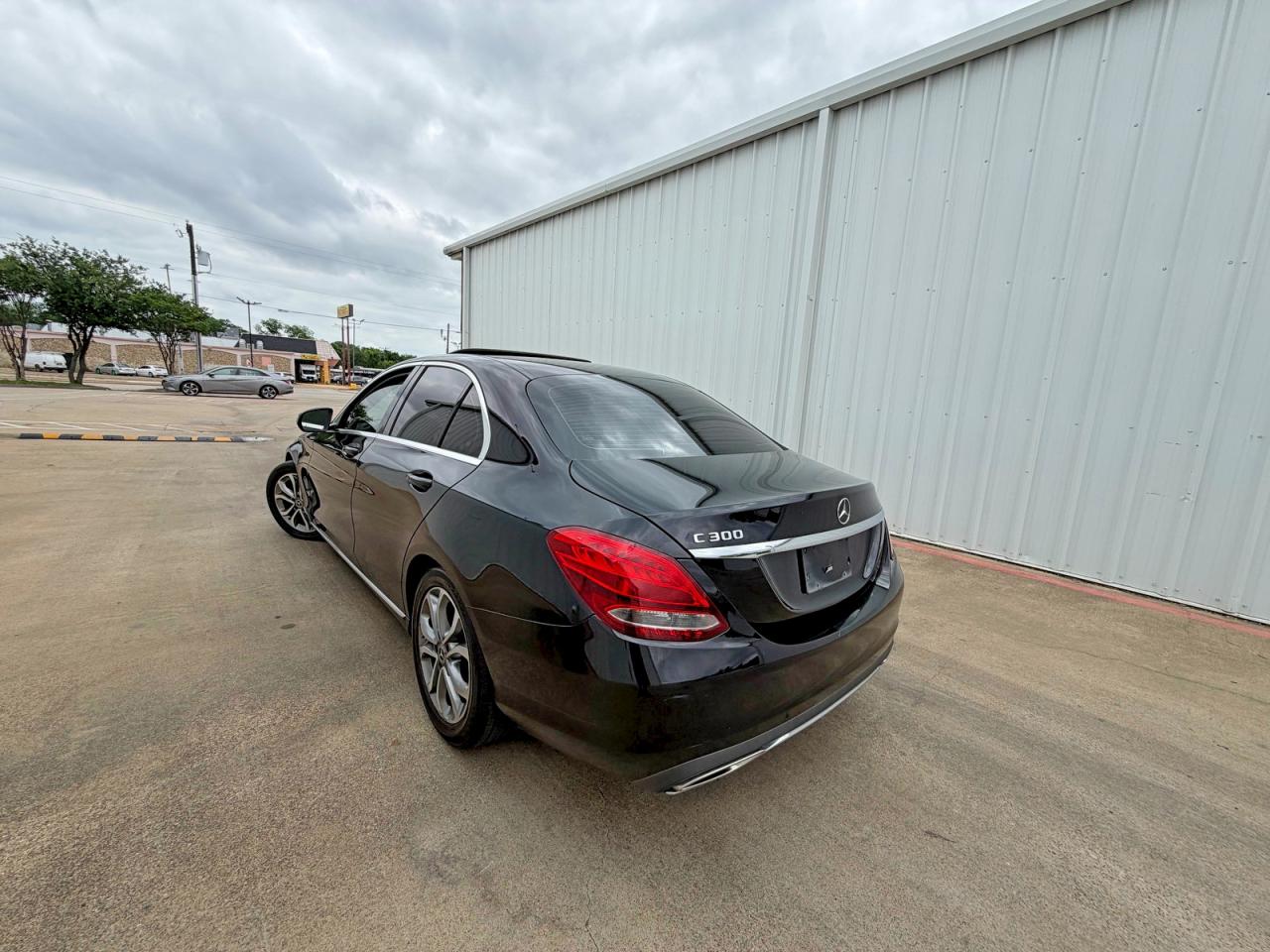 Mercedes-Benz C-Class 300