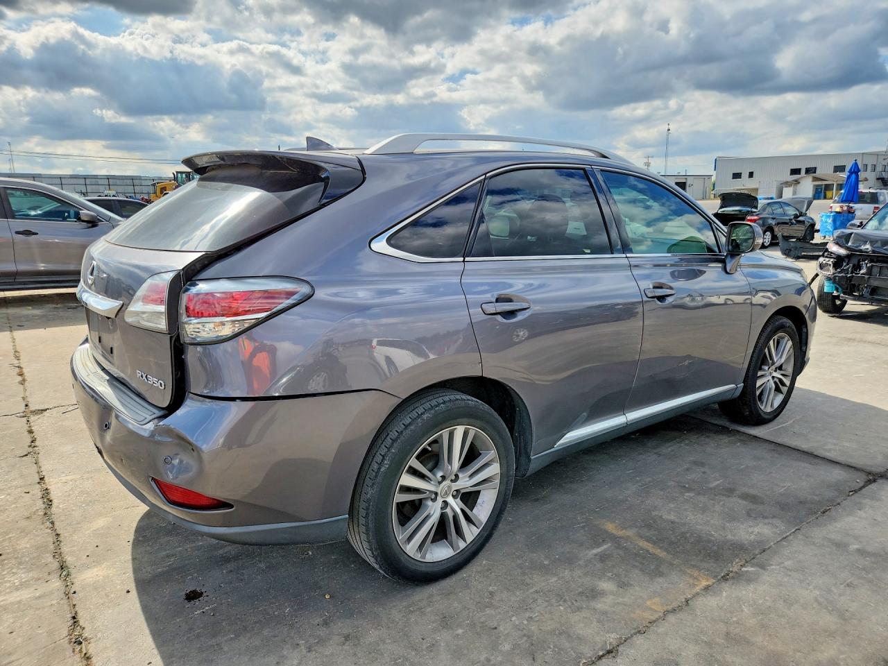 Lexus RX Base
