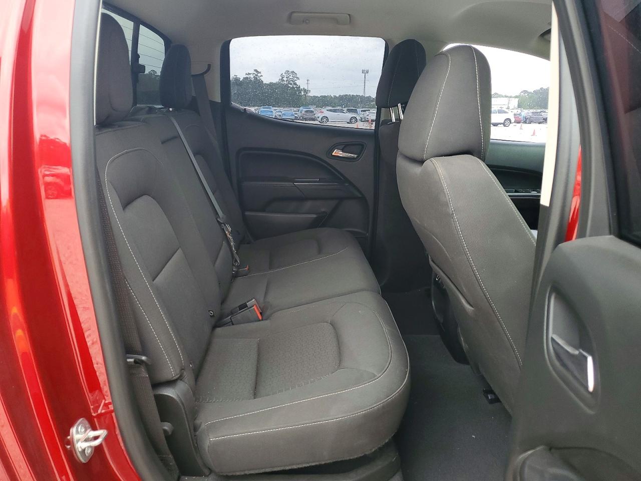 GMC Canyon Elevation