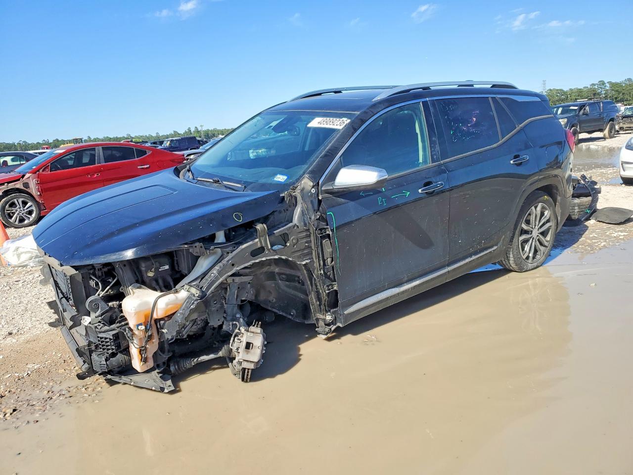 Salvage GMC Terrain Image