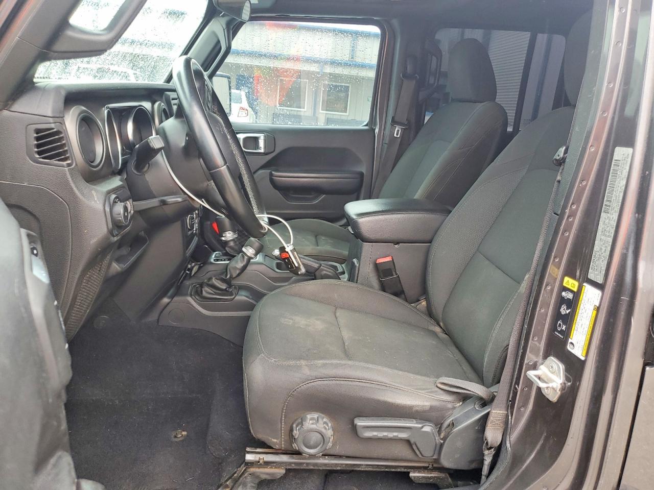Jeep Wrangler Sport